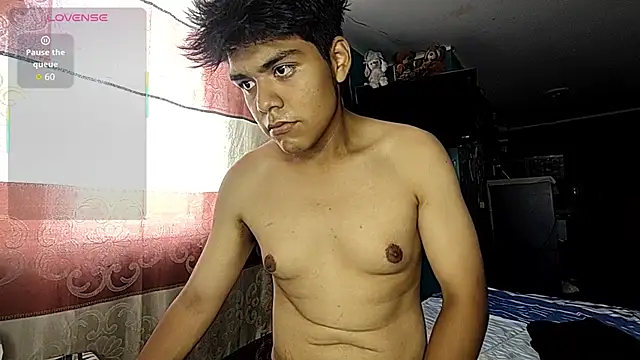 Snapshot of Valesh20 chatting on 02/14/26, 06:26 Valesh20 online show from 02/14/26, 06:26