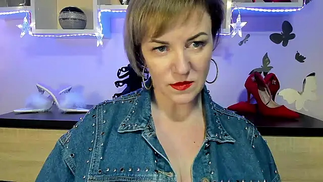 feliziaDesire online show from 01/21/25, 05:41