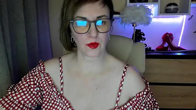 feliziaDesire online show from 11/30/25, 02:32