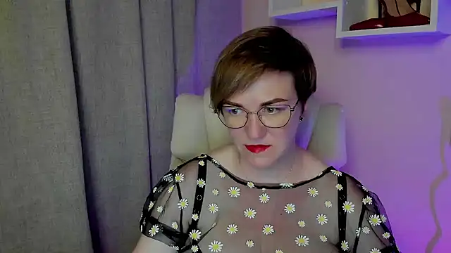 Snapshot of feliziaDesire chatting on 06/30/26, 07:04 feliziaDesire online show from 06/30/26, 07:04