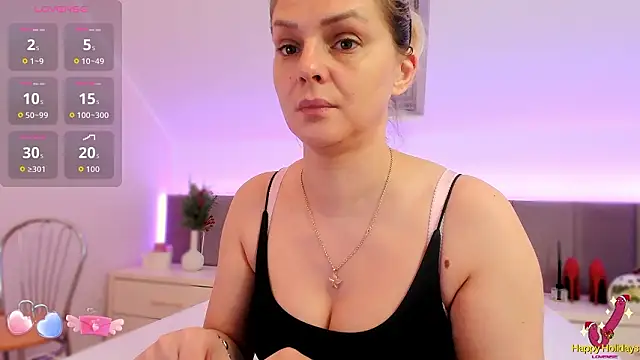 Snapshot of AshleyStorm_ chatting on 01/17/26, 04:28 AshleyStorm online show from 01/17/26, 04:28