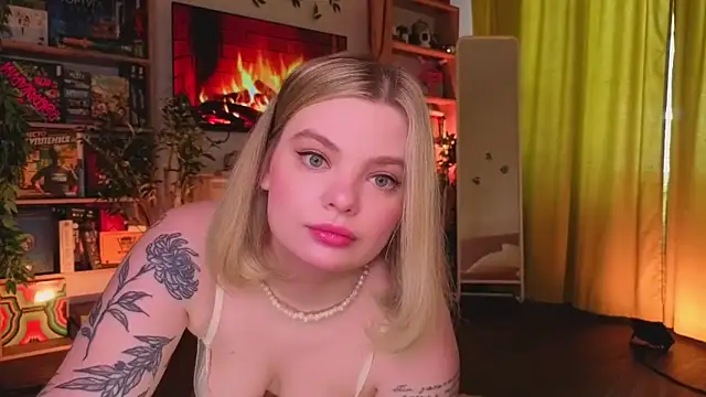 Snapshot of Hottie_Jane chatting on 04/10/26, 12:43 Hottie Jane online show from 04/10/26, 12:43