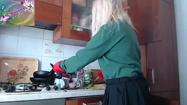 martachatte online show from 12/03/25, 10:02