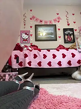 Snapshot of Valentines_Day chatting on 09/22/25, 06:10 Valentines Day online show from 09/22/25, 06:10