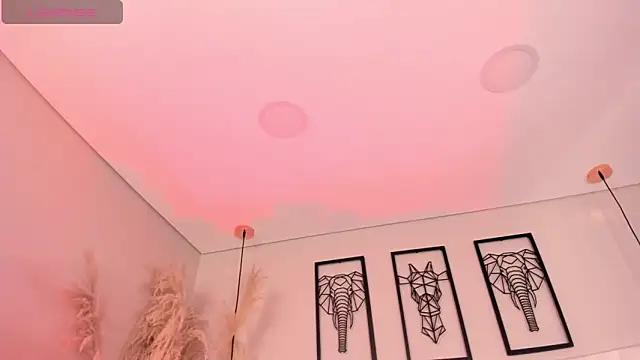 Rebeca jones online show from 10/09/25, 12:25