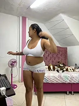 Snapshot of Rossestoner chatting on 01/15/26, 04:17 Rossestoner online show from 01/15/26, 04:17