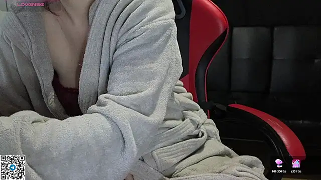 Mia G0ld online show from 11/09/25, 03:43