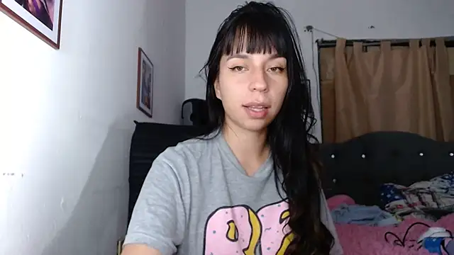 Snapshot of xx_nath_xx chatting on 11/10/25, 04:00 xx nath xx online show from 11/10/25, 04:00