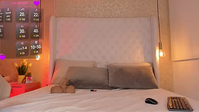 Snapshot of Ashleyy_piink chatting on 09/09/25, 10:20 Ashleyy piink online show from 09/09/25, 10:20