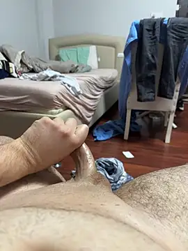 Snapshot of strange6696 chatting on 03/17/26, 04:21 strange6696 online show from 03/17/26, 04:21