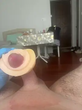 Snapshot of strange6696 chatting on 04/24/26, 11:34 strange6696 online show from 04/24/26, 11:34