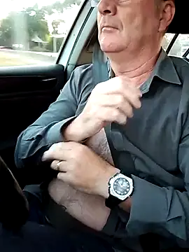 stiffandlubedxh online show from 03/03/25, 08:21