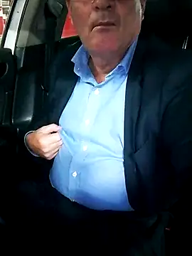 stiffandlubedxh online show from 09/15/25, 08:25