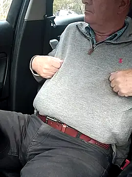 stiffandlubedxh online show from 10/23/25, 09:02