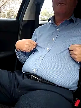 stiffandlubedxh online show from 11/04/25, 09:03