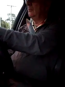 Snapshot of stiffandlubed@xh chatting on 03/05/26, 08:05 stiffandlubedxh online show from 03/05/26, 08:05