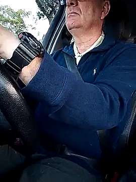 Snapshot of stiffandlubed@xh chatting on 04/09/26, 09:31 stiffandlubedxh online show from 04/09/26, 09:31