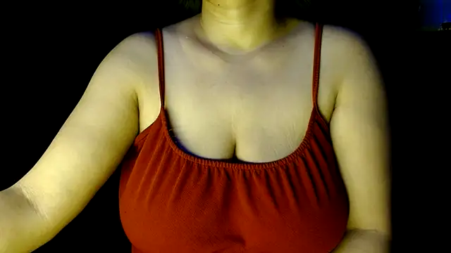 janifer001 online show from 03/06/26, 12:29