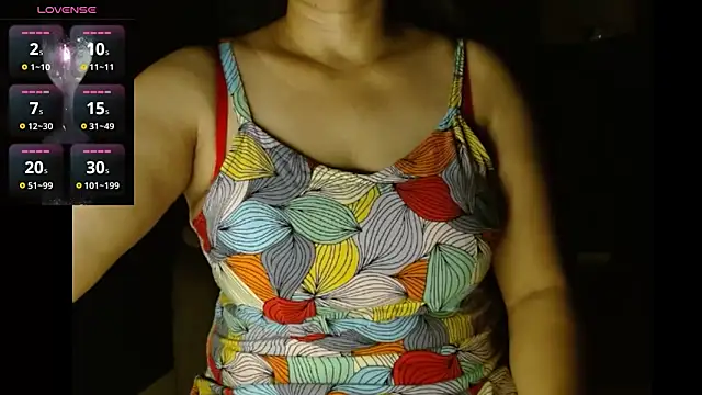 Snapshot of janifer001 chatting on 05/18/26, 03:57 janifer001 online show from 05/18/26, 03:57