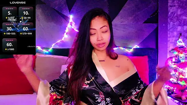 ElyaQuinn online show from 12/15/25, 08:18