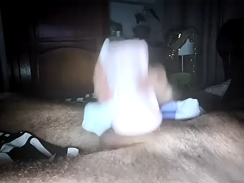 Hungthugl online show from 03/03/26, 05:52