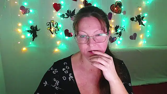 VanessaHotts online show from 01/31/25, 09:27