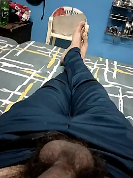 Sanny212 online show from 10/29/25, 05:10