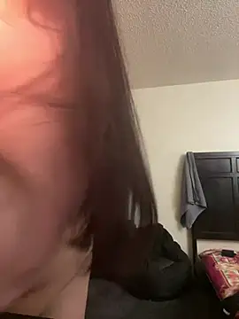 Snapshot of BustiBunny69 chatting on 04/09/26, 03:39 BustiBunny69 online show from 04/09/26, 03:39