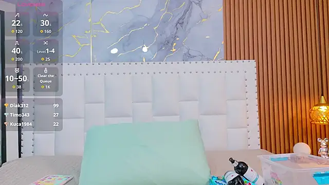 naughty ebonyy online show from 10/14/25, 02:56