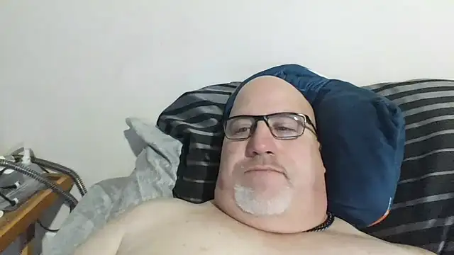 Bigbear0563 online show from 01/31/25, 05:53