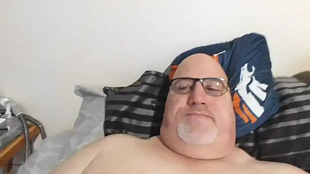 Bigbear0563 online show from 02/13/25, 03:35