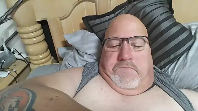 Bigbear0563 online show from 11/07/25, 04:07