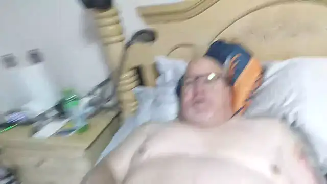 Bigbear0563 online show from 03/04/26, 04:35