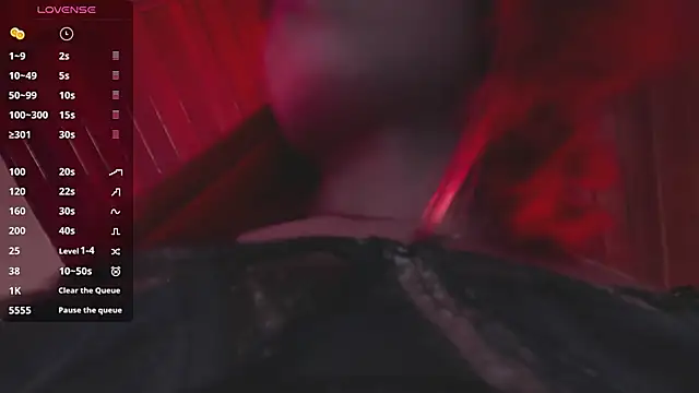 Emmily Savage online show from 12/26/24, 04:10