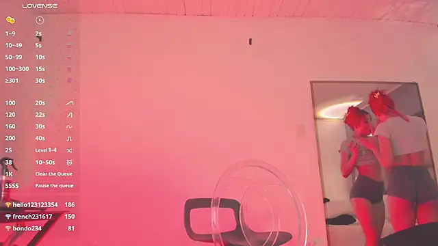 Emmily Savage online show from 02/06/25, 10:26