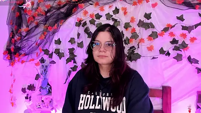 Mey moon online show from 02/08/25, 04:47