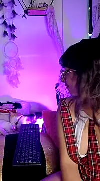 Piafisher1 online show from 03/15/25, 04:10