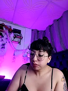 Piafisher1 online show from 09/23/25, 01:19