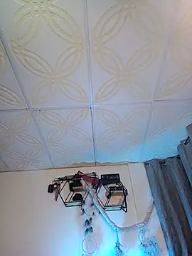 Piafisher1 online show from 10/01/25, 01:22