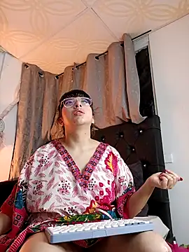 Piafisher1 online show from 02/09/26, 01:09