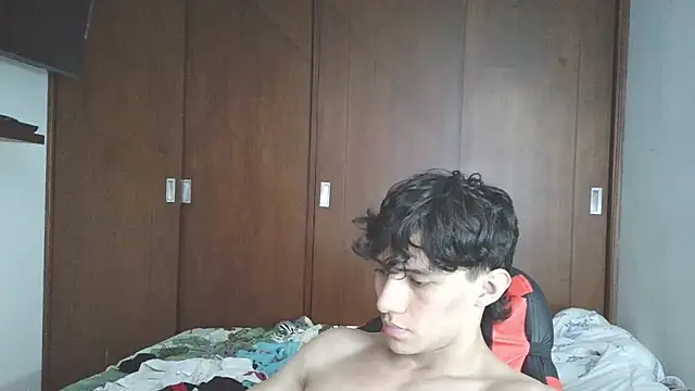 aresholland online show from 10/13/25, 08:09