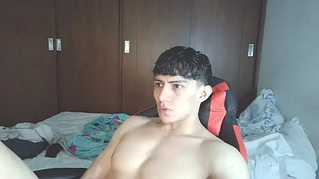 aresholland online show from 11/17/25, 02:17