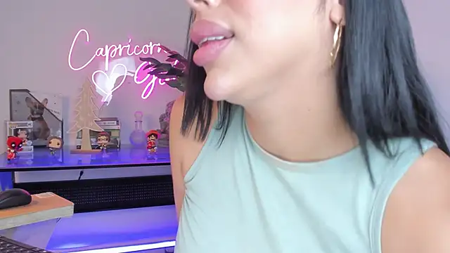 Snapshot of Korina_Saenz01 chatting on 12/05/25, 06:59 Korina Saenz01 online show from 12/05/25, 06:59