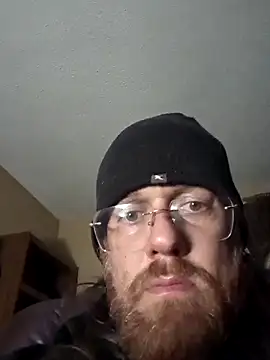 Geeznuts19 online show from 11/05/25, 02:00