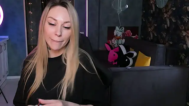 Blckmirrorr online show from 09/14/25, 08:35