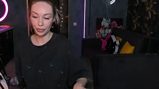 Blckmirrorr online show from 11/08/25, 10:26