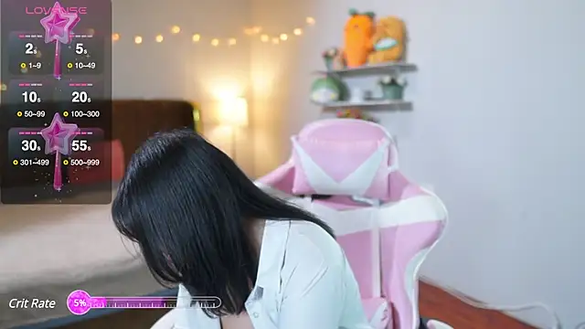 Snapshot of laybunny1 chatting on 01/27/25, 11:33 laybunny1 online show from 01/27/25, 11:33