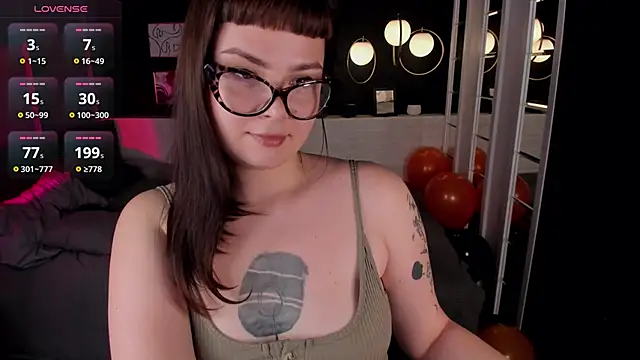 Mayayammy online show from 11/02/25, 02:41