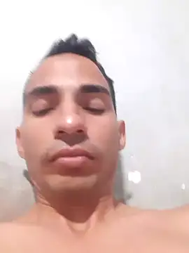 manuel202332 online show from 01/01/25, 07:09