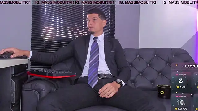 massimo g online show from 12/17/25, 01:39